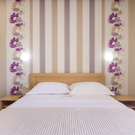 Seabird Apartments Skala Potamia  Room photo